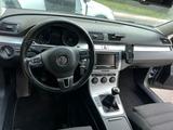 Volkswagen Passat B6 2.0 TDI 4Motion Sport... - Volkswagen Passat: V6 TDI 4motion