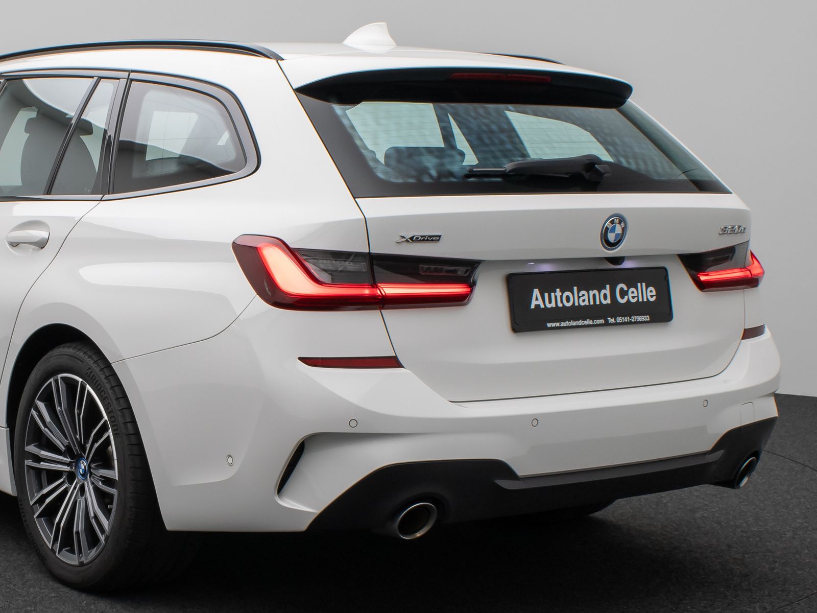 Fahrzeugabbildung BMW 320e xD M Sport 360°DAB HiFi Stop&Go Komfort LED