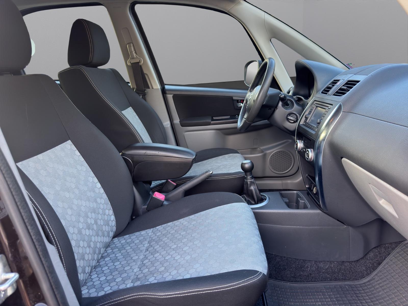 Suzuki SX4 Style Bluetooth CD Klima Navi Sitzheizung ZV