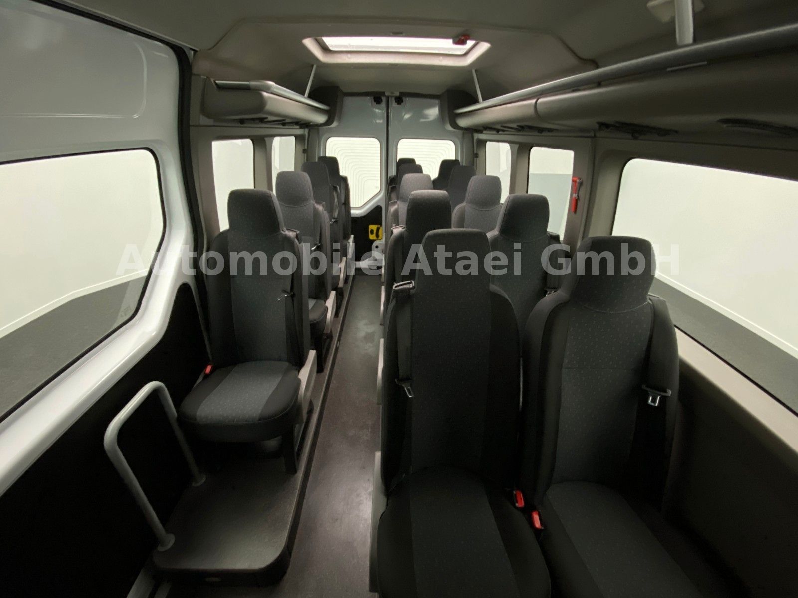 Fahrzeugabbildung Andere Opel Movano Bus L3H2 *17 SITZE* 2x KLIMA (8387)
