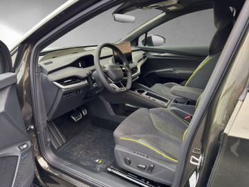 Skoda Enyaq RS Lounge*WÄPU*AHZV*HUD*DCC*0,25%*PANO*360