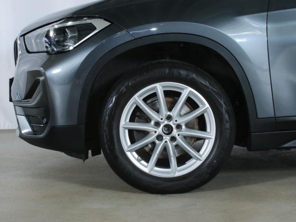 BMW X1 sDrive 18i LED Navigation Parkassistent DAB, миниатюра 12