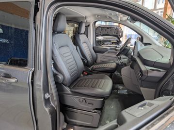 Ford Tourneo Custom Tit. 2.0 L2 NEUES MODELL