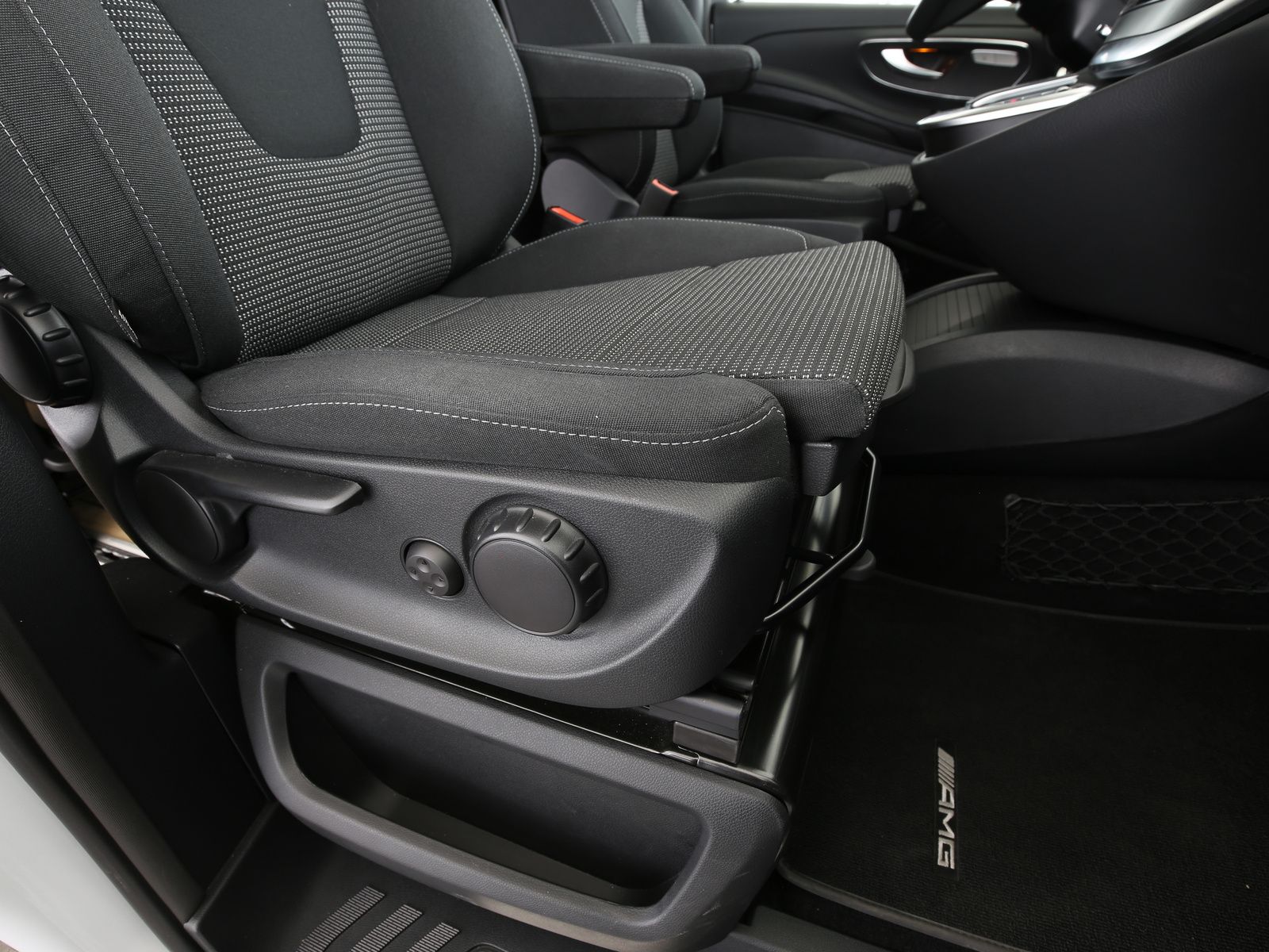 Mercedes-Benz V 300 - Bild 21