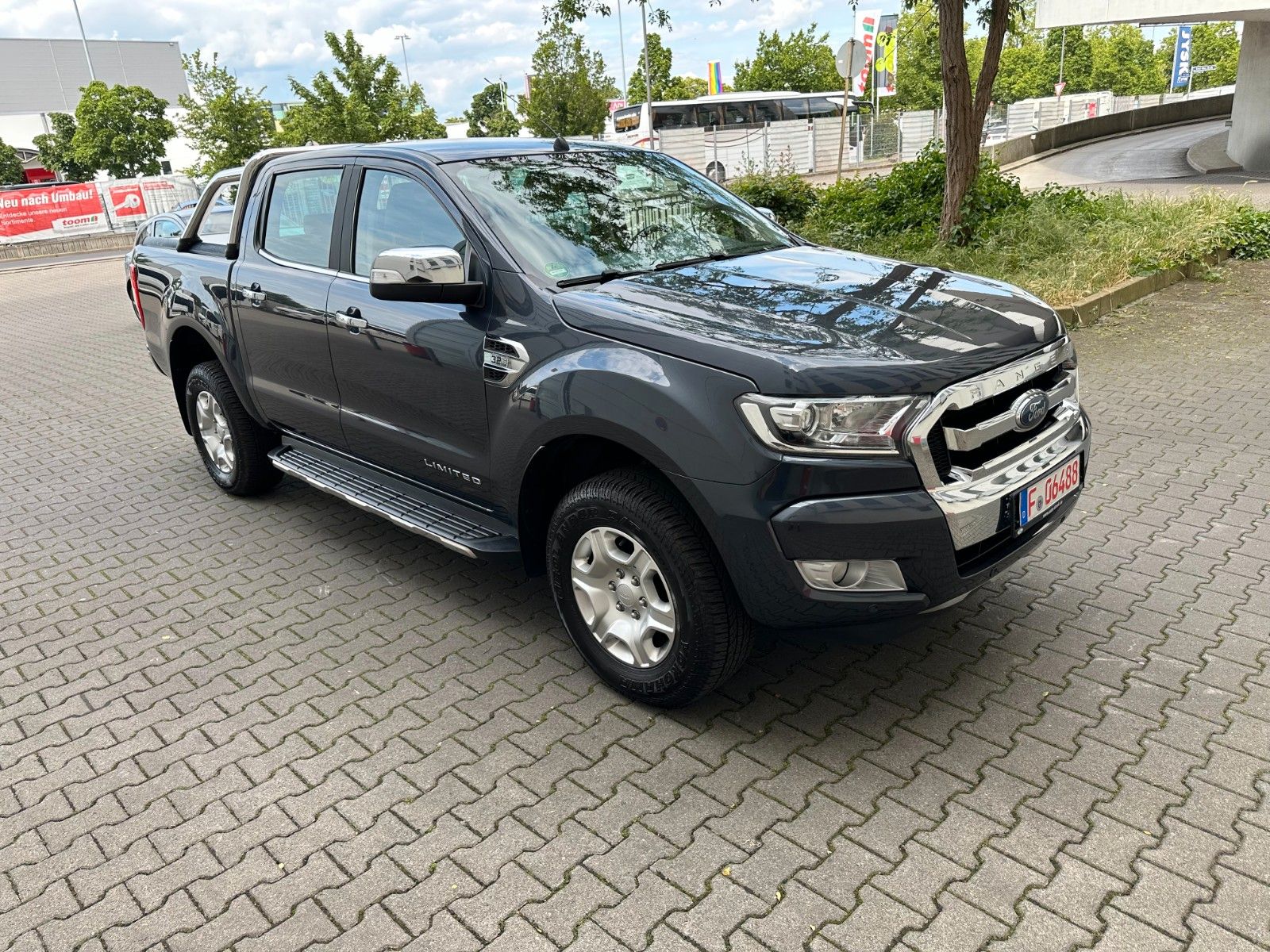 Ford Ranger 3.2 Limited Autom. Vollausstattung 2.Hd foto 8