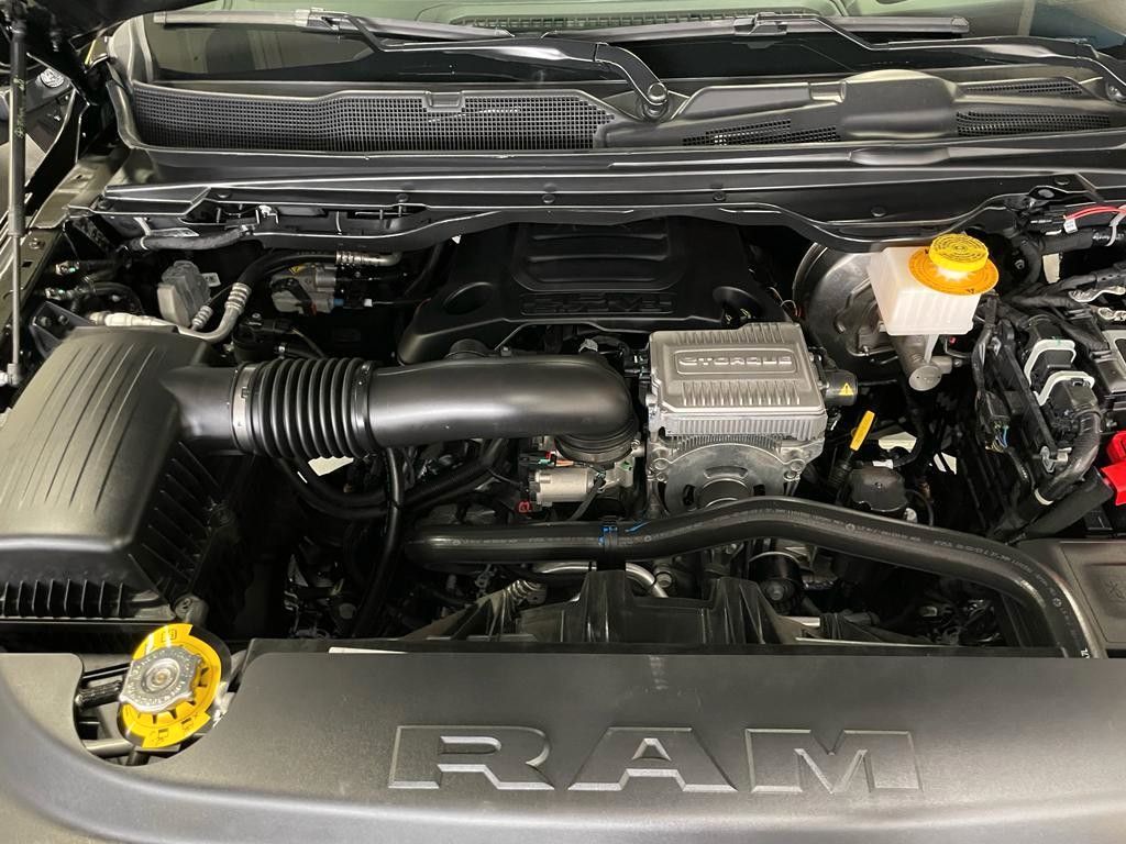 Fahrzeugabbildung Dodge LIMITED NIGHT RAMBOX-TAILGATE-HUD-360°-LPG PRINS