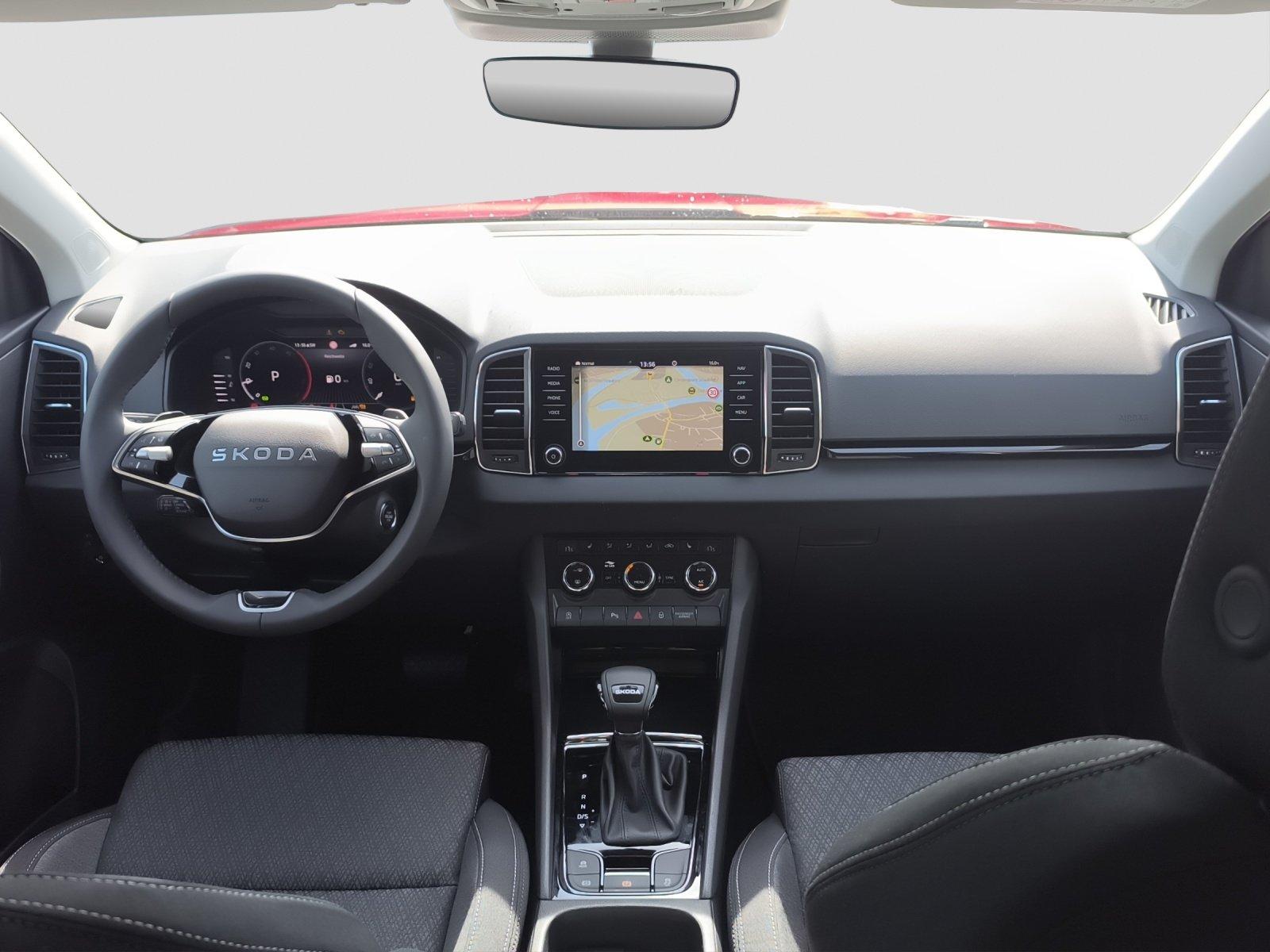 Skoda Karoq 2.0 TDI DSG Selection AHK NAV RFK ACC PDC