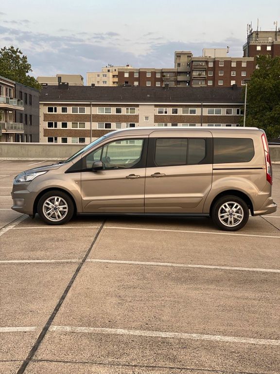 Image of Ford Tourneo Connect