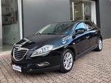Lancia Delta 1.6 MJT DPF Gold - schwarze Lancia Delta