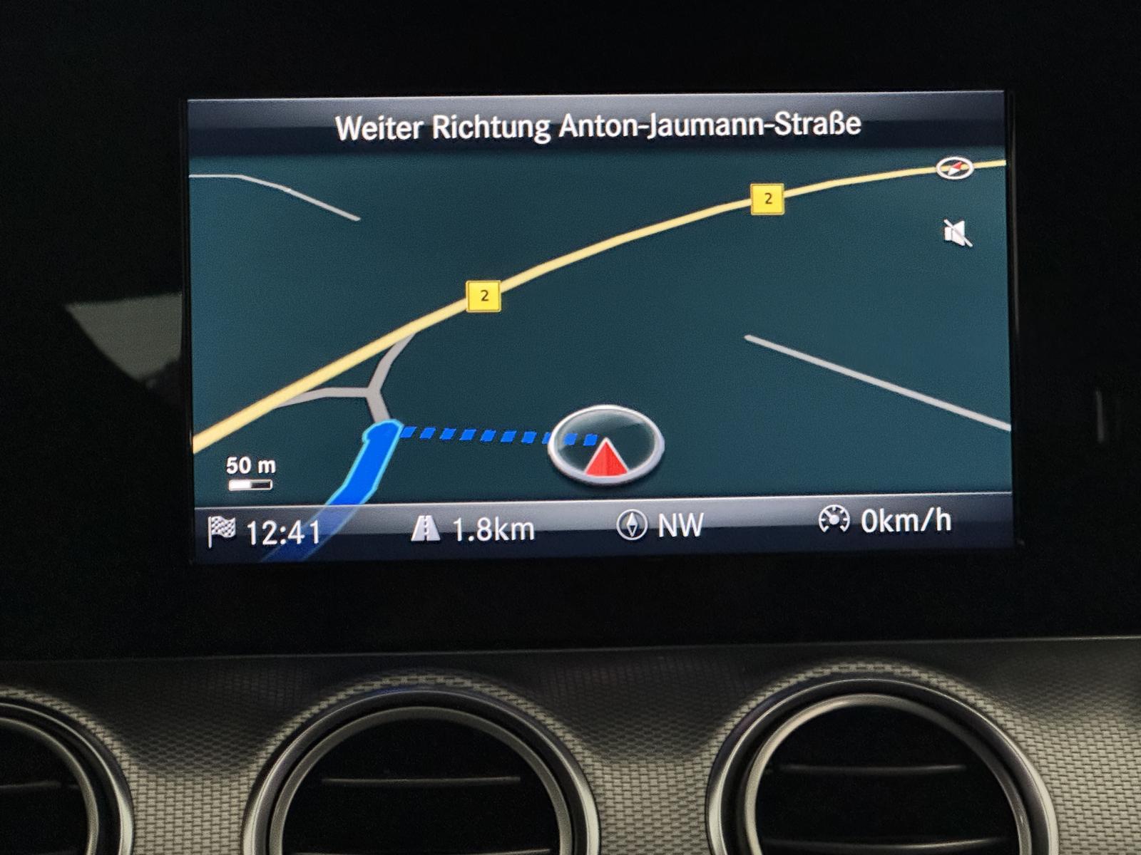 Mercedes-Benz E 200 CGI Exclusive Full LED Navi Kamera Keyfree