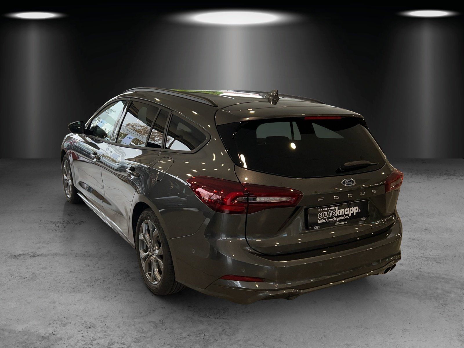 Fahrzeugabbildung Ford Ford Focus Turnier ST-Line X B&O PDC Heck. Elek.