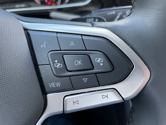 T-Cross 1.0 TSI DSG ACTIVE NAVI ACC Apple CarPla