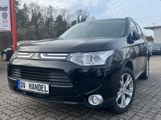 Mitsubishi Outlander ClearTec Intense 4WD  *Kamera/7 Sitzer