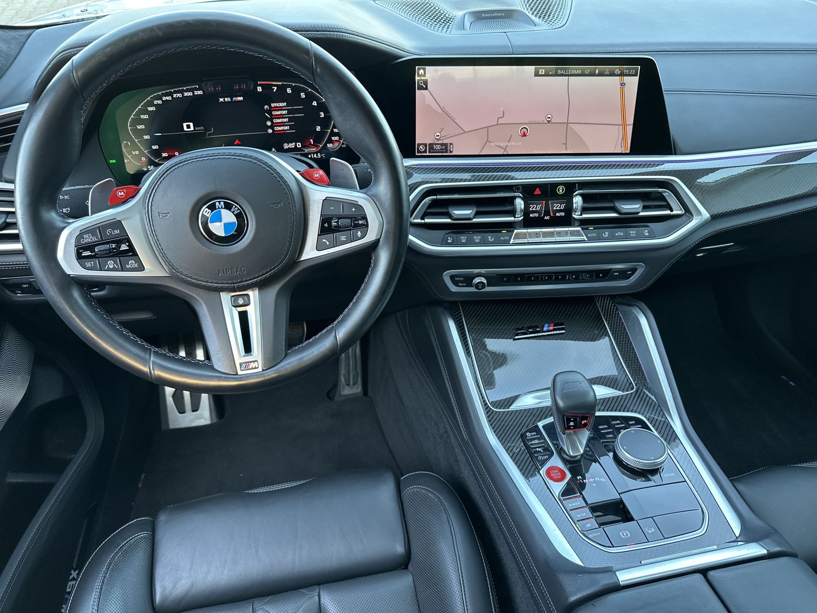 Fahrzeugabbildung BMW X6 M Competition NAV+LASER+360°+AHK+B&W+PANORAMA
