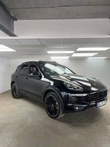 Porsche Cayenne S 4.2l Diesel - Porsche Cayenne in Dresden