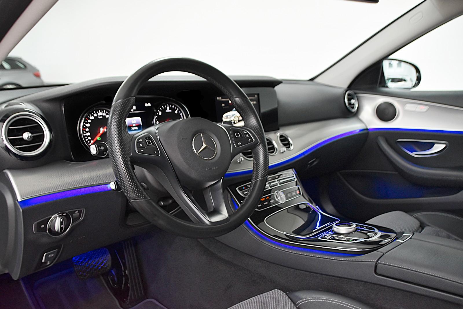 Mercedes-Benz E 220 D T AVANTGARDE* FINANZIERUNG MÖGLICH*