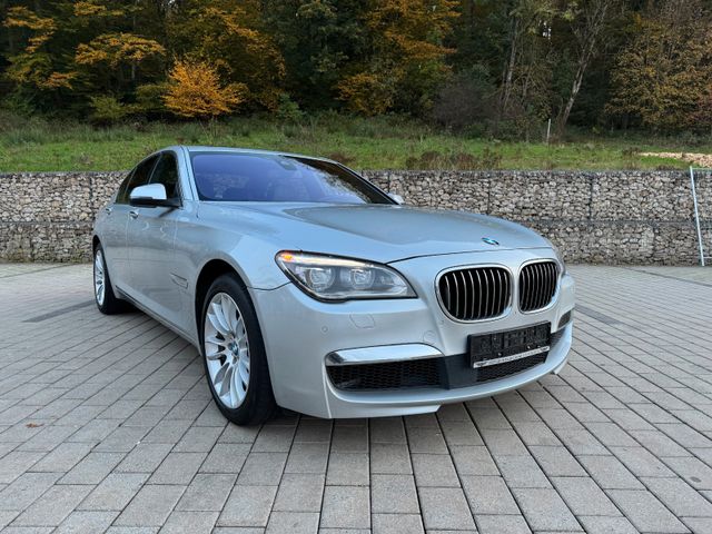 BMW 750d xDrive M-Paket |HUD |ACC |KeylessGo |Voll |