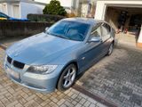 BMW 325i Limousine Ez.2005 / 69.900km - BMW 325 mit Benzin-Antrieb: Limousine, 325i E90 Lim