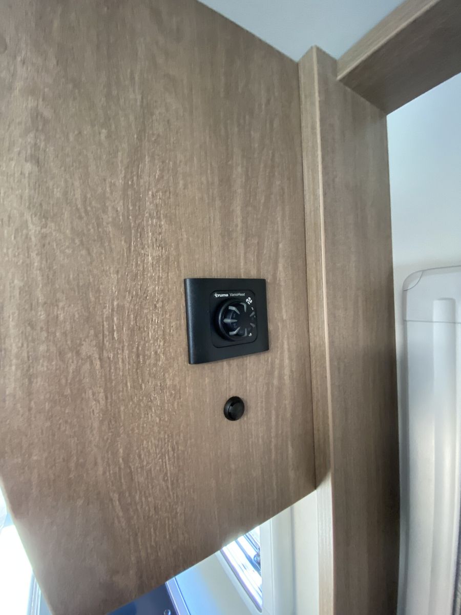 Fahrzeugabbildung Tabbert Senara 400 QD 2.3