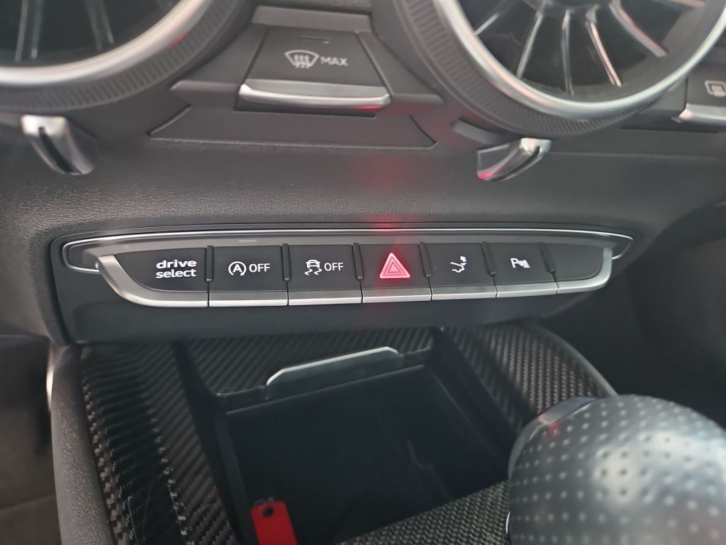 Fahrzeugabbildung Audi TT 45 Coupe quattro S-Line Matrix-LED Sound