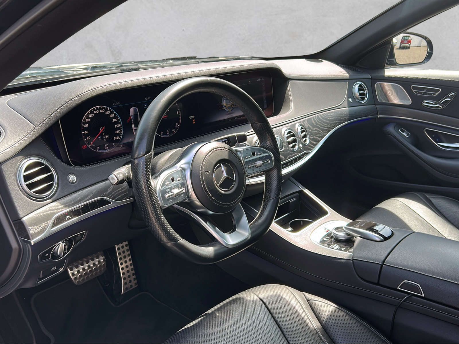 Fahrzeugabbildung Mercedes-Benz S 400 d LANG AMG LINE PANORAMA BURMESTER MEMORY