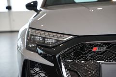 AUDI RS3 Sportback | Pano | Schalensitze | Carbon AUDI RS3 Sportback | Pano | Schalensitze | Carbon