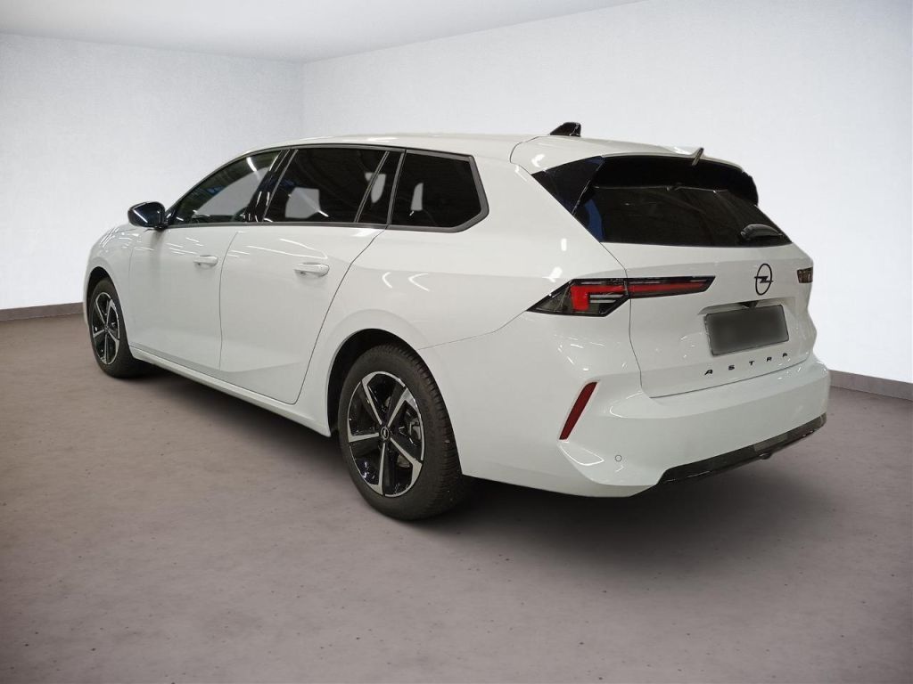Fahrzeugabbildung Opel Astra Sports Tourer 1.2 Turbo GS