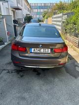 BMW 320d Luxury Line Luxury Line - BMW 320 Gebrauchtwagen in Augsburg