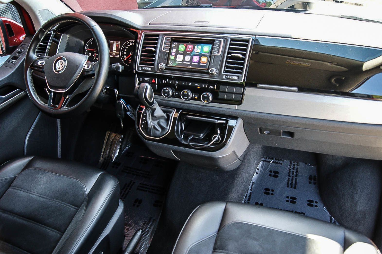 Fahrzeugabbildung Volkswagen T6 Multivan 20TDI Generation Six LED NAVI 1.HAND