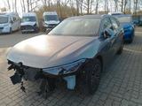 Volkswagen Passat 1.5 eHybrid OPF DSG Elegance - Volkswagen Passat: Unfallwagen