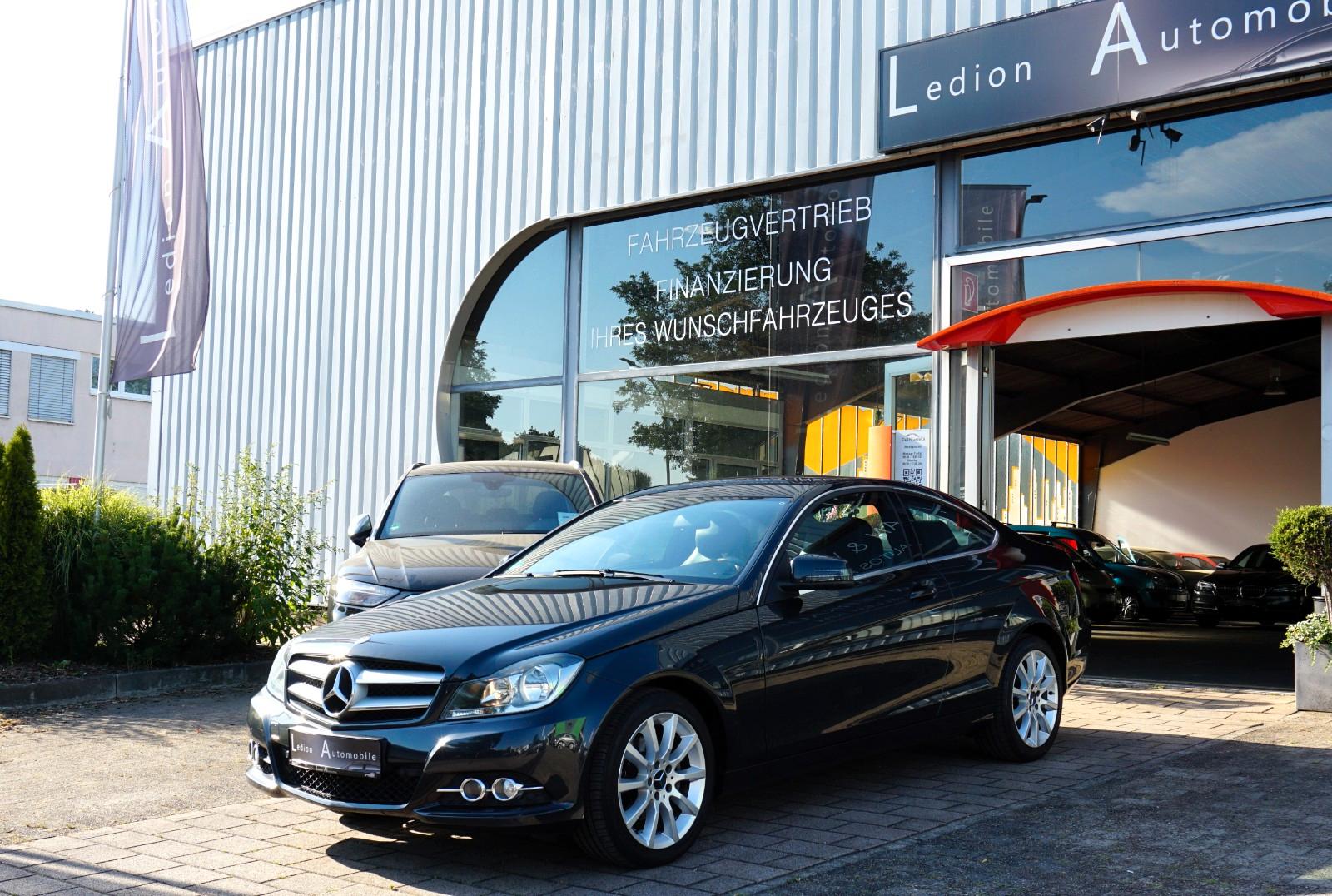 Mercedes-Benz C 200 C Coupe C 200 CGI BlueEfficiency
