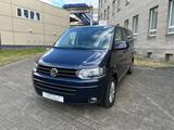 Volkswagen T5 Multivan Highline 2.0 TDI Navi MFL Leder - Volkswagen T5 Transporter in Mönchengladbach