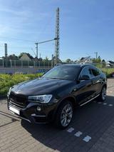 BMW X4 xDrive30d  - BMW X4 in Bonn