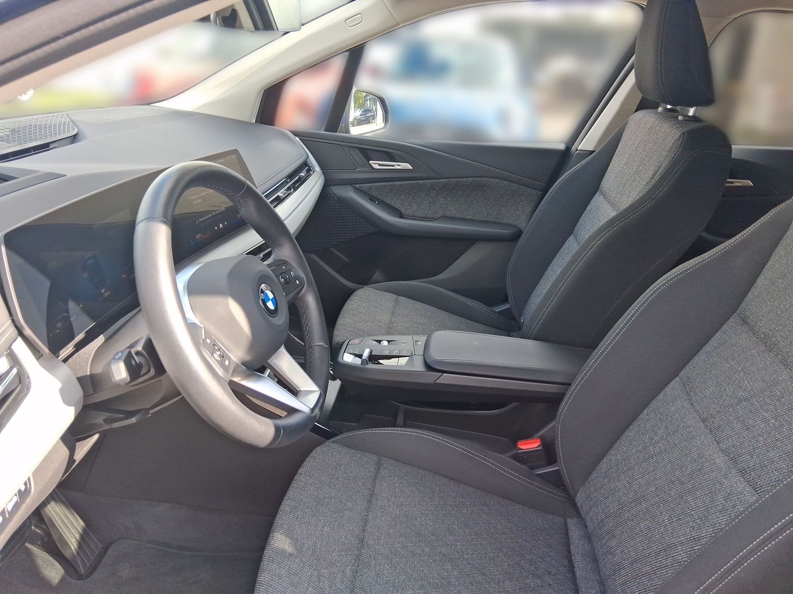 BMW 223 Active Tourer - Bild 7