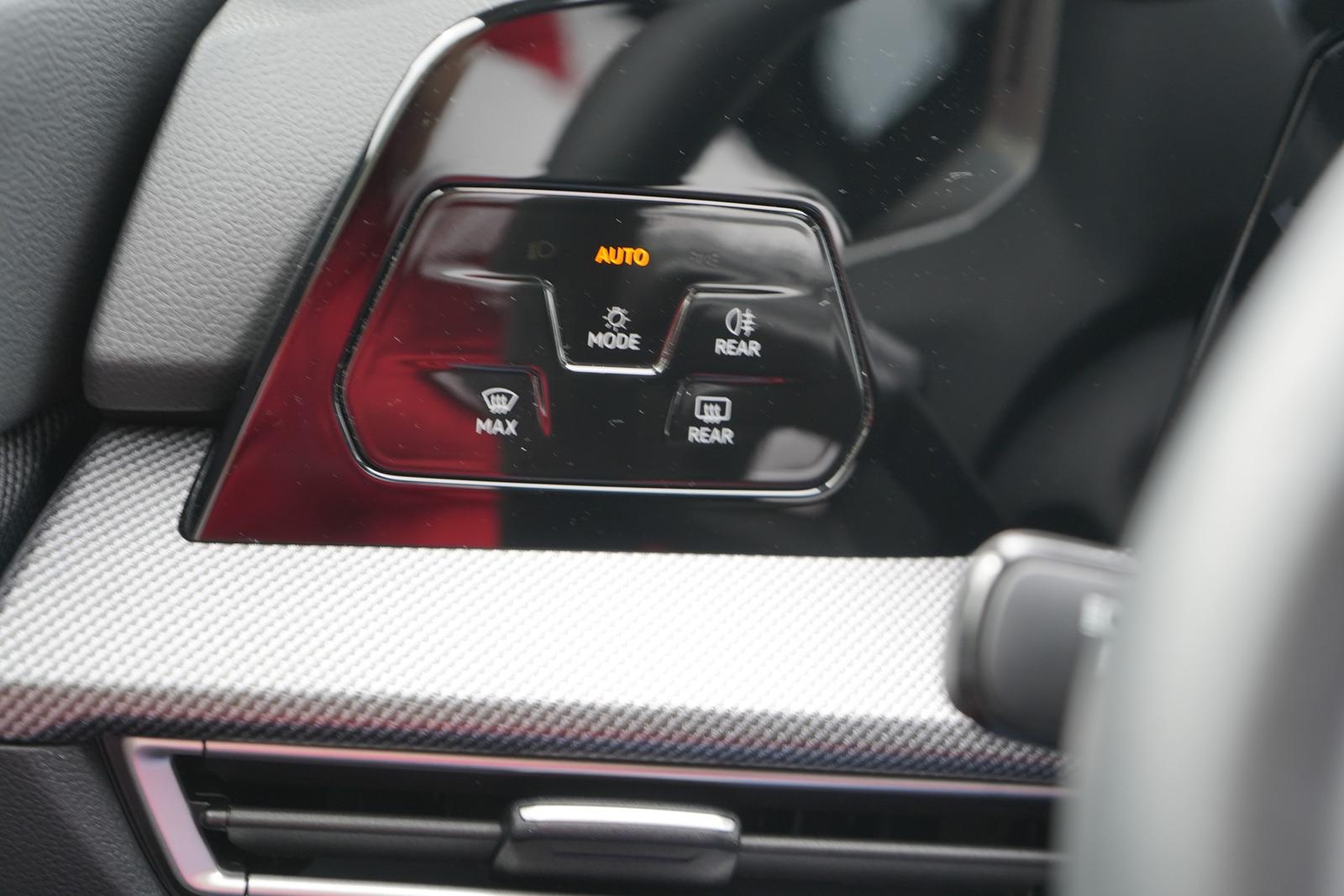 Volkswagen Golf VIII 1.5 TSI R-Line LED Sitzheizung Kamera, миниатюра 14