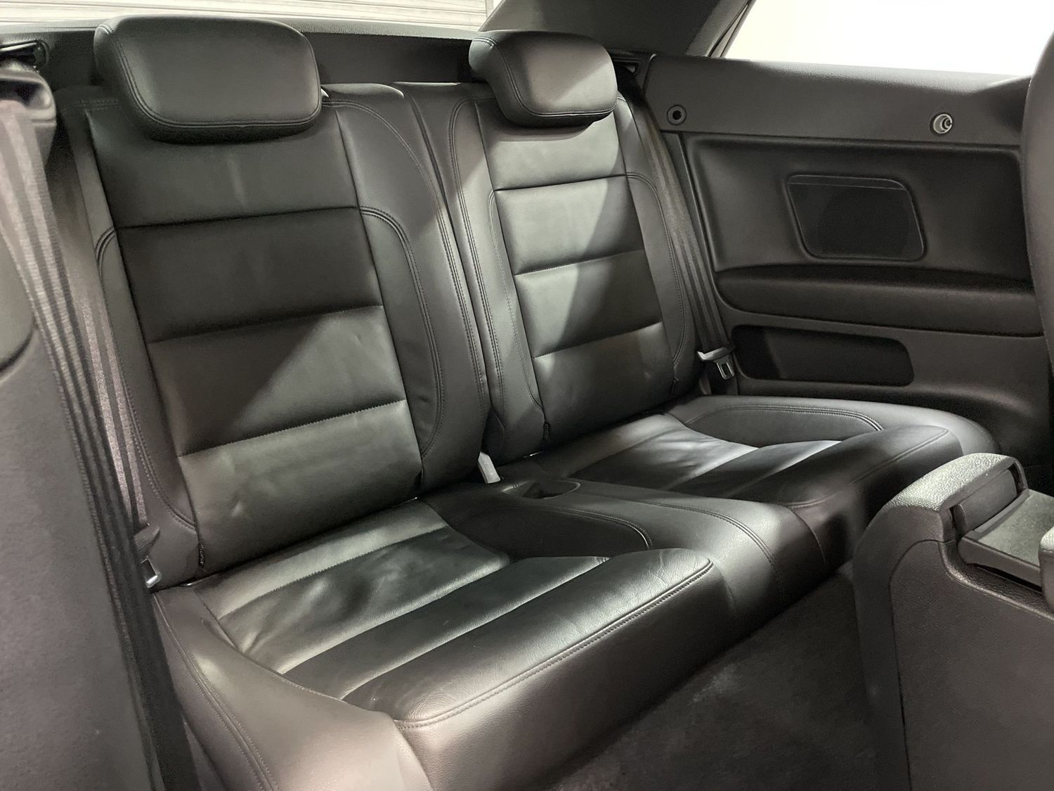 Fahrzeugabbildung Volkswagen Golf Cabriolet Sport #Leder#Bi-Xenon#PDC