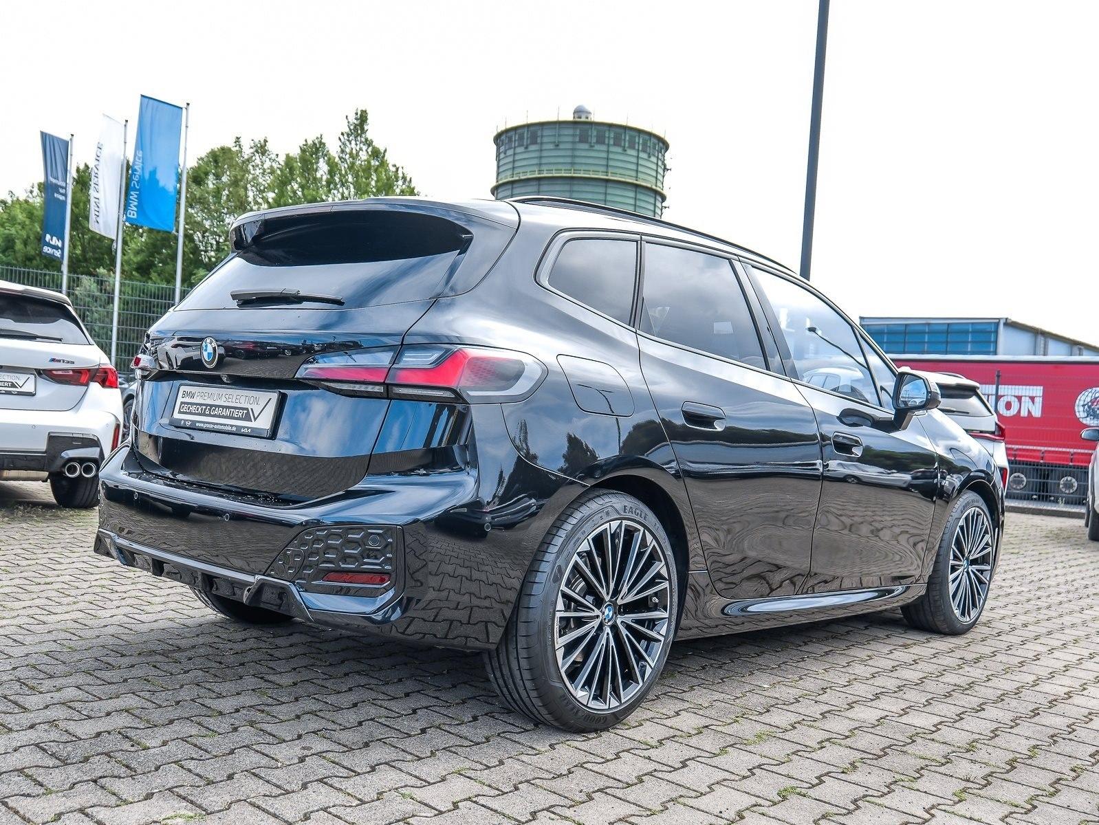 BMW 218d Active Tourer M Sport HuD AHK Pano DA Prof.