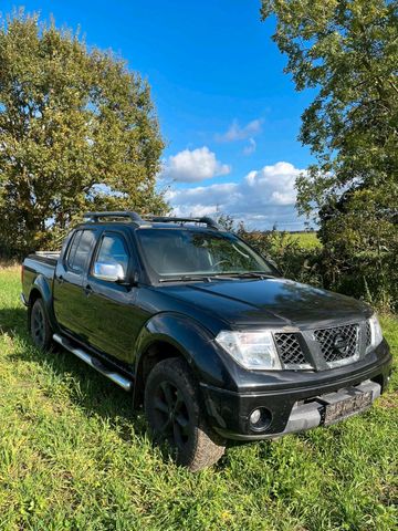 Nissan Navarra D40