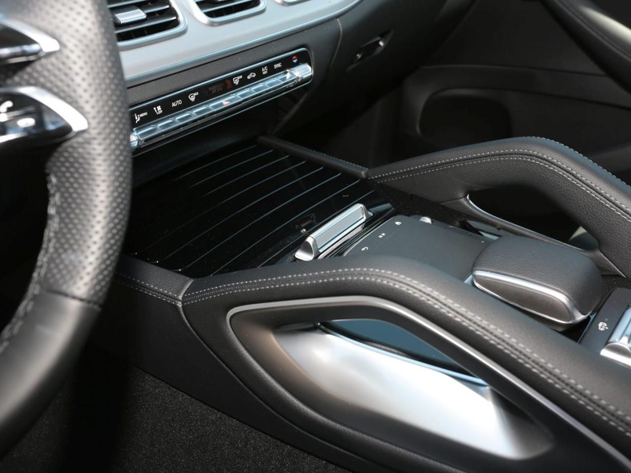 Mercedes-Benz GLE 300 d 4MATIC Coupé AMG Night Panorama foto 15