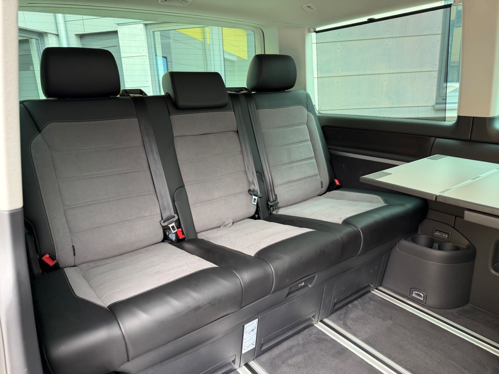 Volkswagen T6 Multivan COMFORTLINE 7 SITZER 8xBRFT KAMERA foto 20