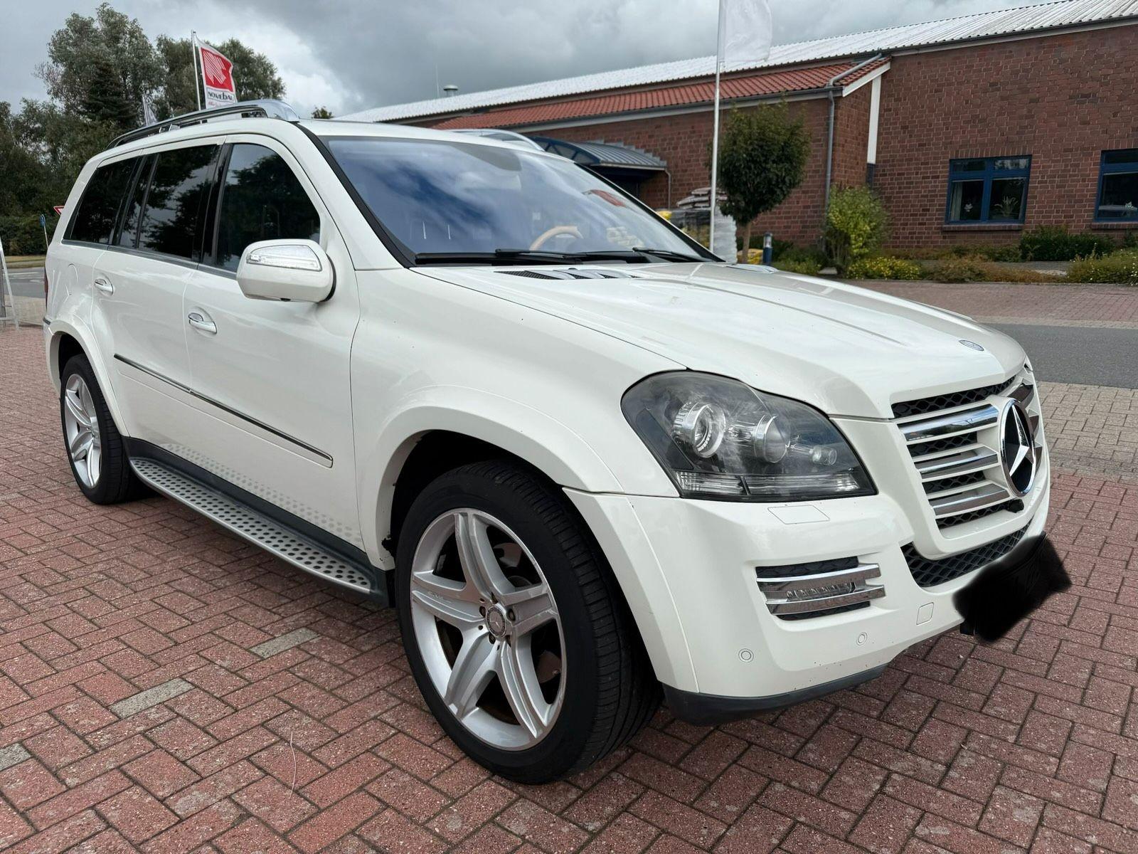 Mercedes-Benz GL 500