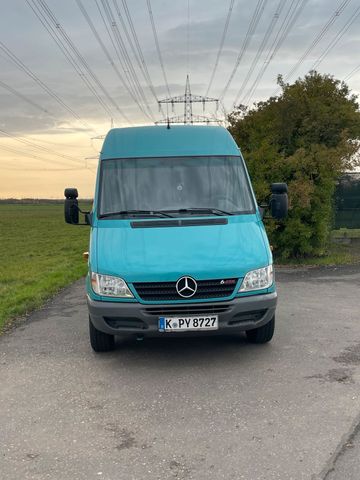 Mercedes-Benz Sprinter 316