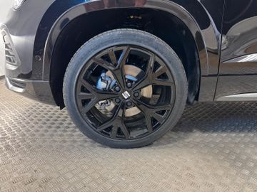 Fahrzeugbestand 33 Seat Ateca FR 2.0 DSG Black Ed. AHKPano360Grad