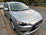 Mitsubishi Lancer Sportback Invite - Mitsubishi Lancer mit Diesel-Antrieb: Sport