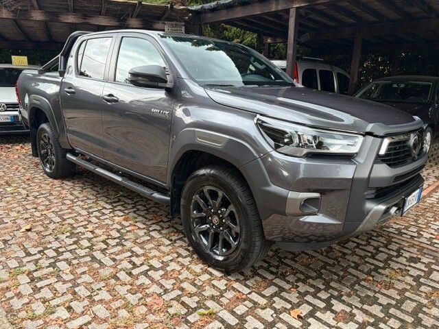 Toyota Hilux 2.4 D-4D A/T 4WD 4 porte Double Cab