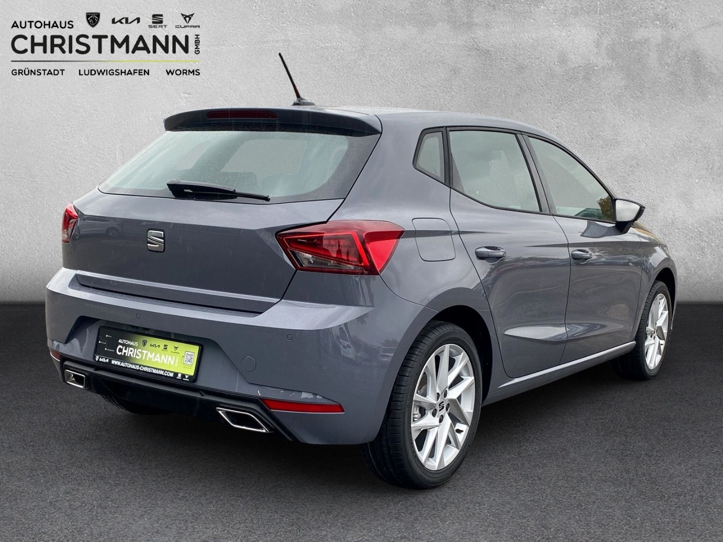 Fahrzeugabbildung SEAT Ibiza FR Navi Digitales Cockpit LED Apple CarPla