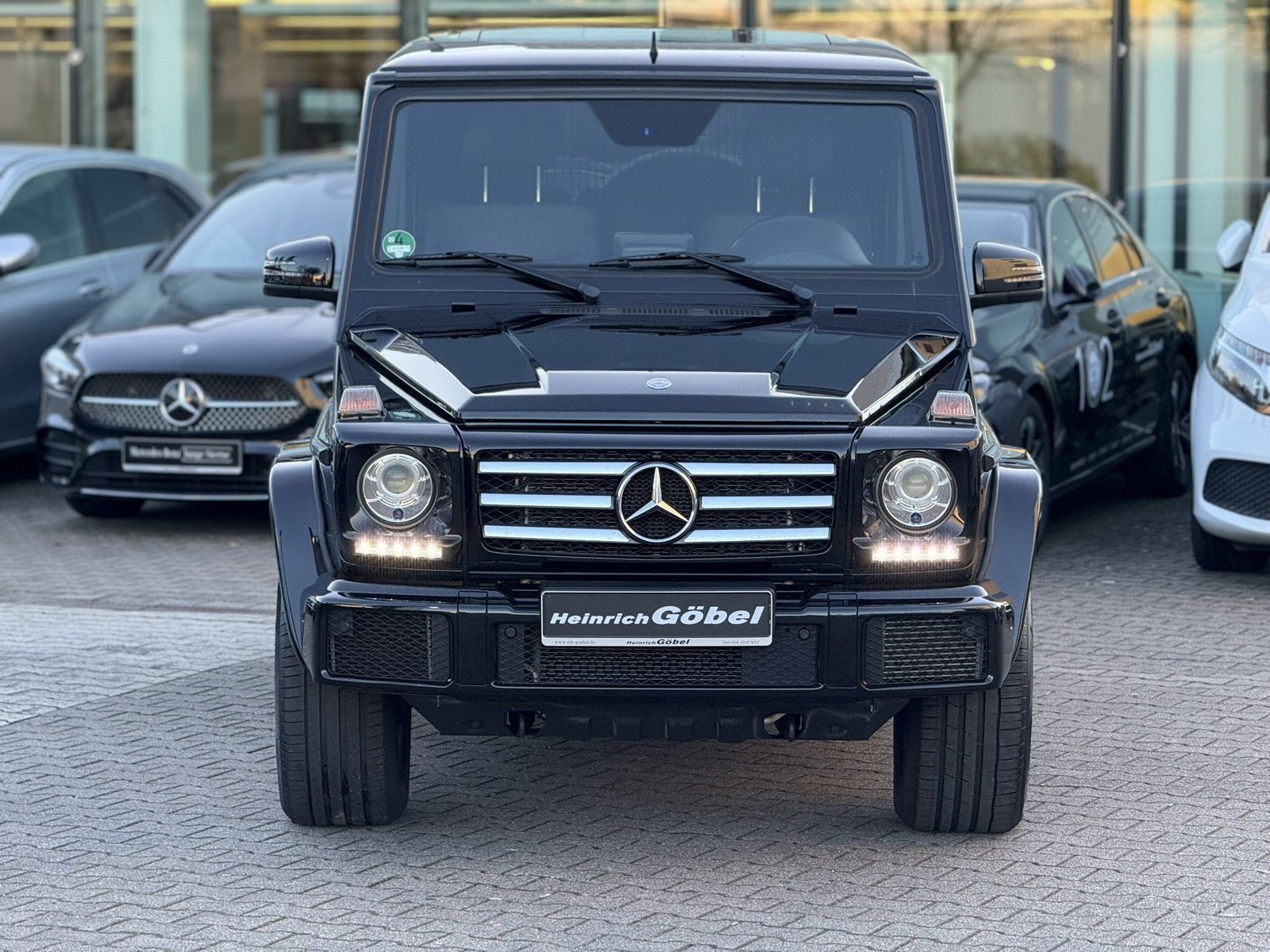 Fahrzeugabbildung Mercedes-Benz G 500 AHK*SCHIEBEDACH*STANDHEIZUNG+HARMAN-KARDON