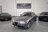 Alfa Romeo Giulia 2.2cc 190cv Auto AT8 MY2020 Te - silberne Alfa Romeo Giulia