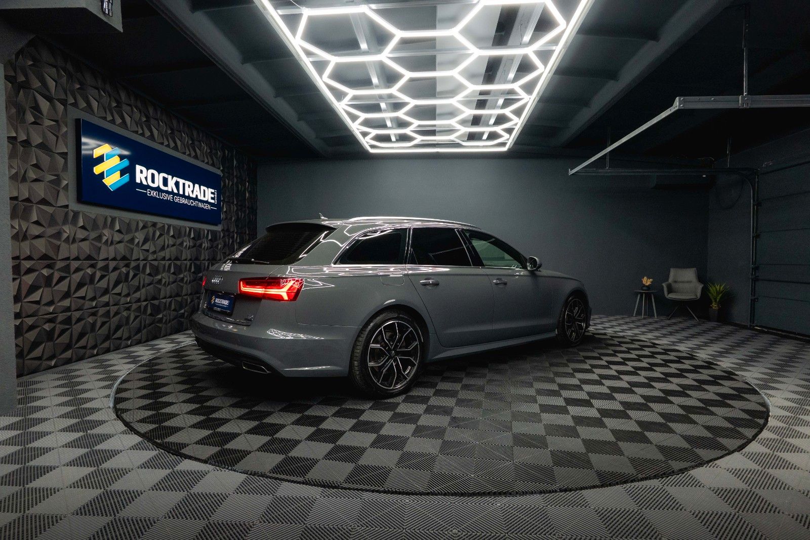 Fahrzeugabbildung Audi A6 Avant 3.0 TDI quattro Competition MTM 380PS