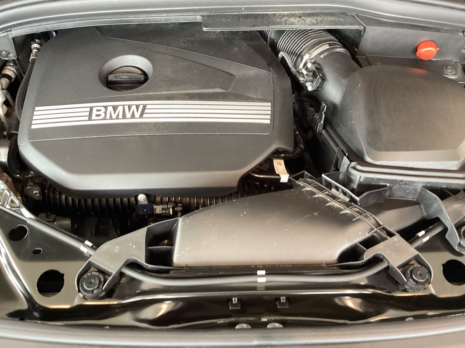 BMW 223 Active Tourer - Bild 17